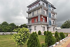 Green Looshy Hotel And Resort, Churu