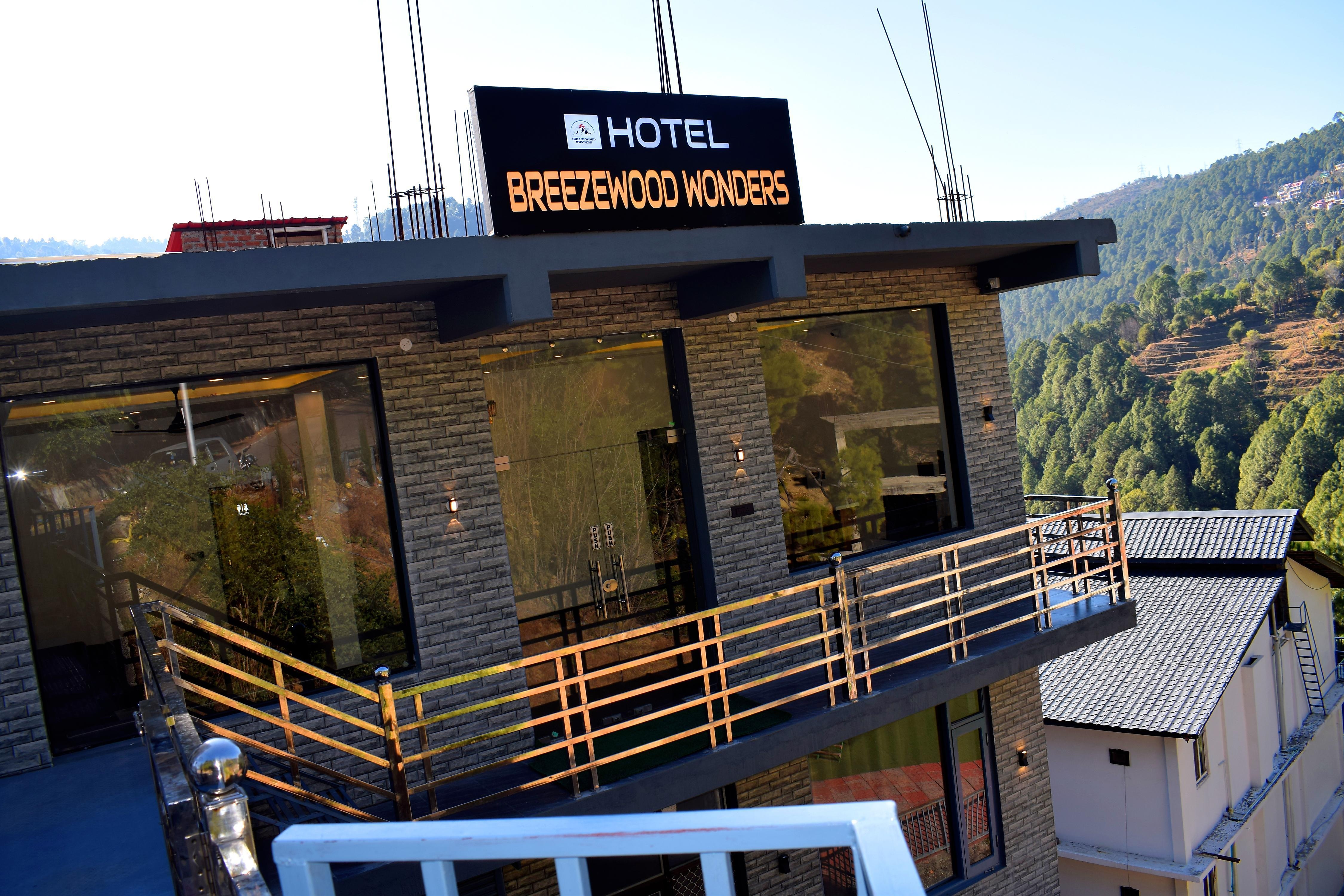 HOTEL BREEZEWOOD WONDERS - Tap to explore photos