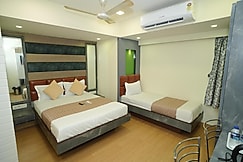 Hotel ABRAJ INN Luxurious Stay, Mumbai