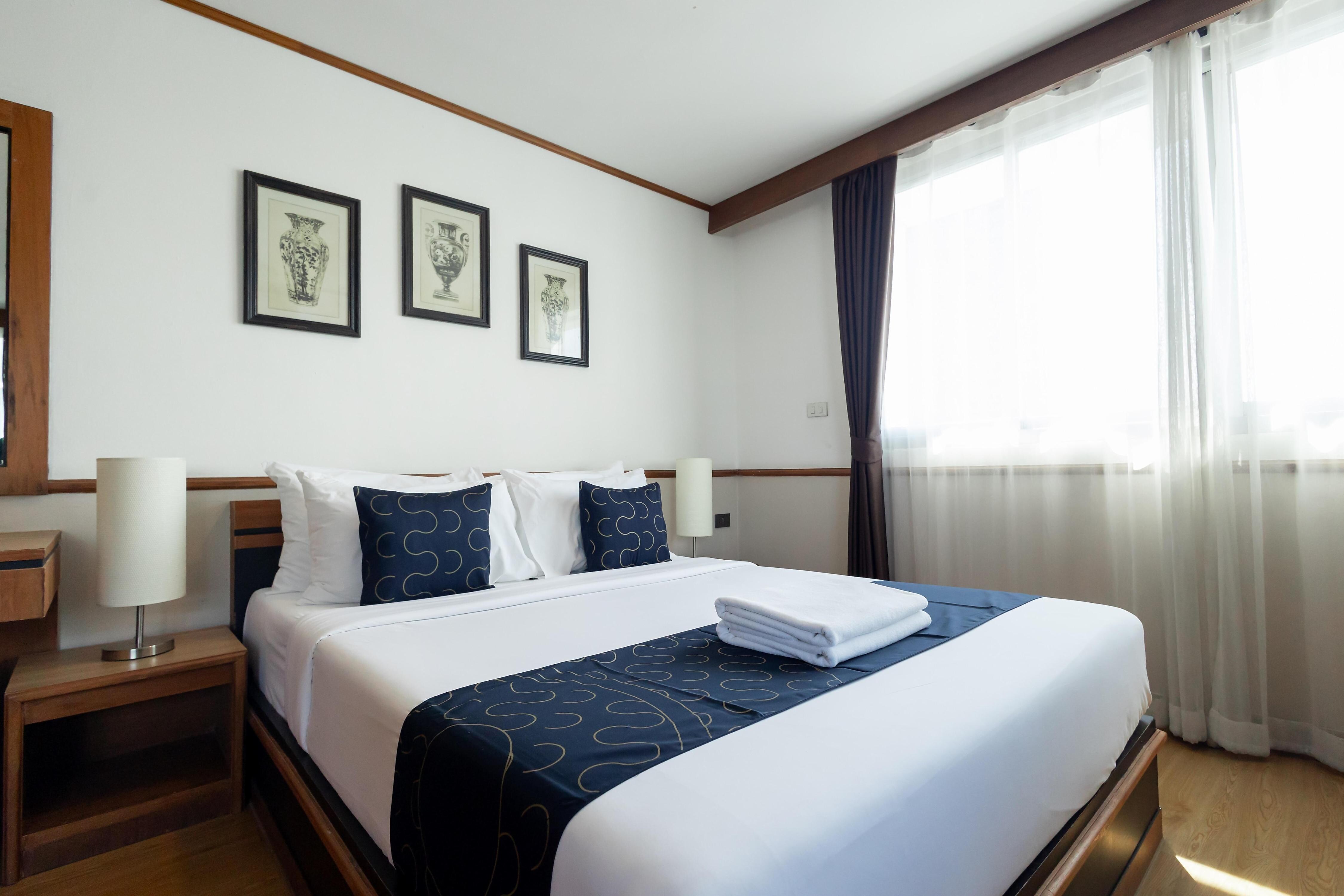 Nature Boutique Hotel Ratchayothin - Tap to explore photos