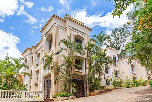Stay Leisurely Boutique Suites and Apartments, Lonavala