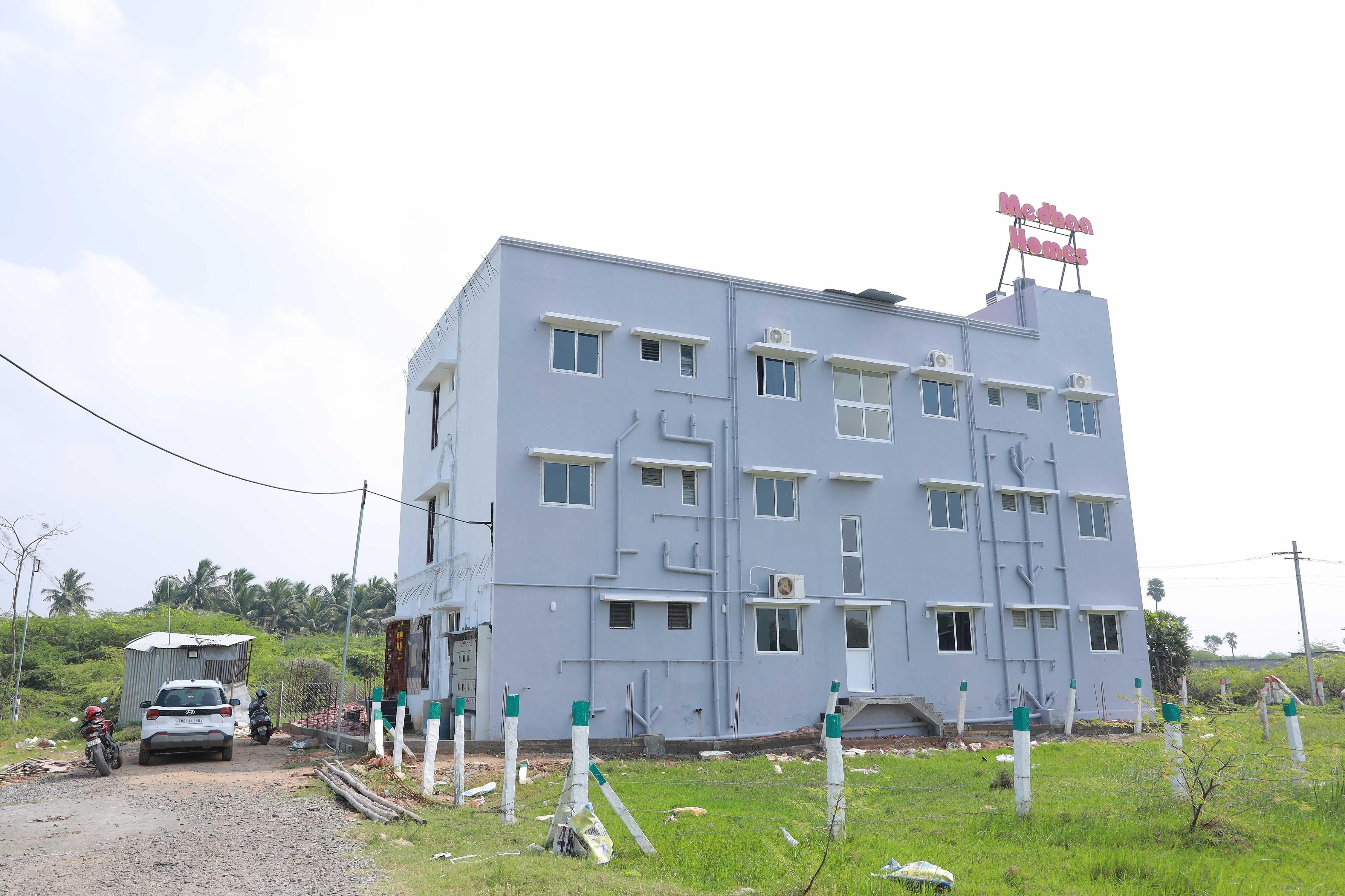 Hotel O Medhaa Homes - Tap to explore photos