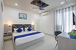 Hotel Warm Welcome Inn Noida sector 26, Noida