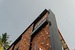 7 Suites ApartHotel