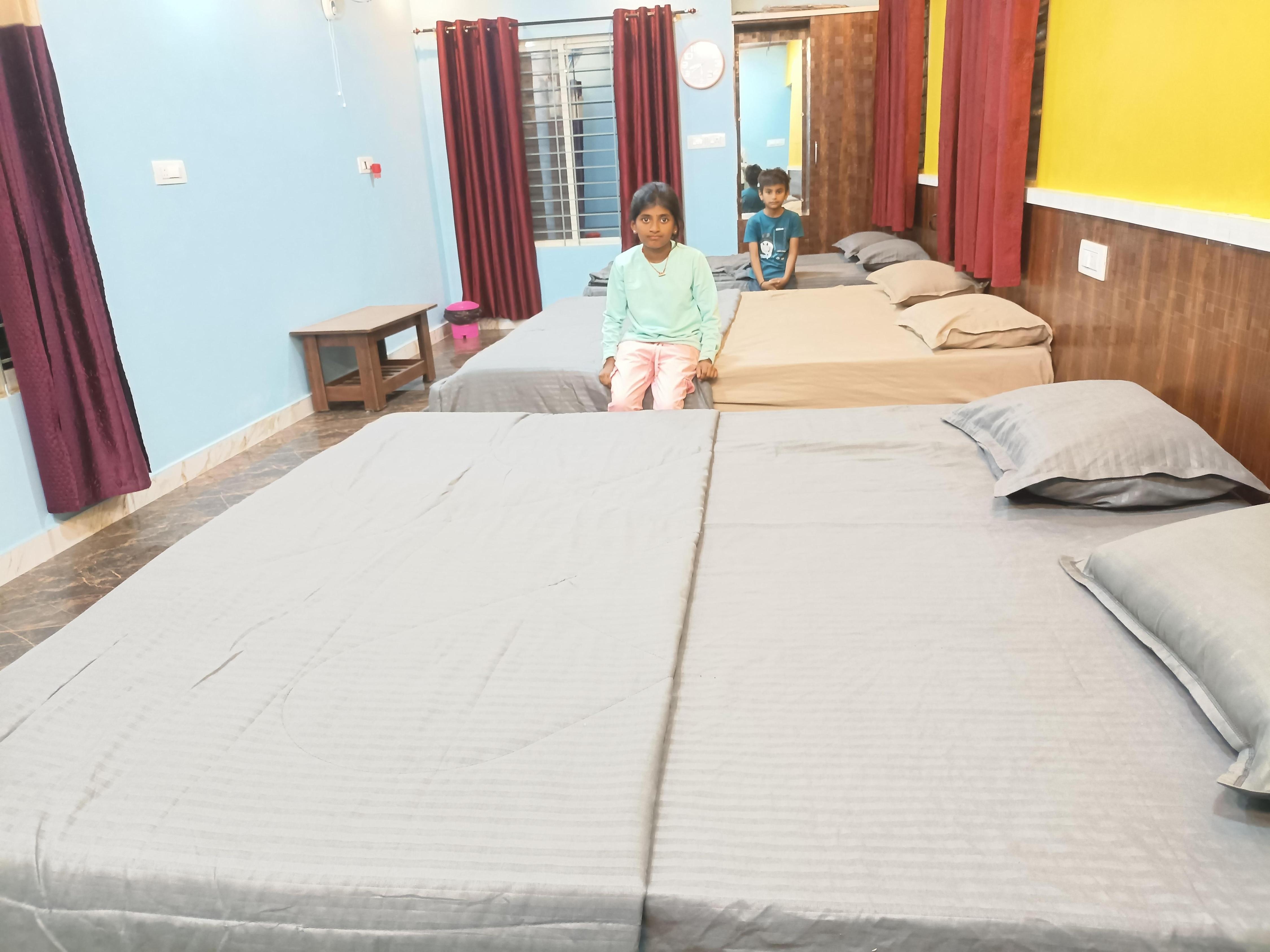 Banashree Guest Inn - Tap to explore photos