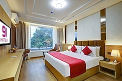 Hotel 91 Huda Premier, Gurgaon