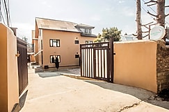 Olive County, Srinagar