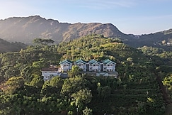 The Autumn by Maat Hotels, Vagamon