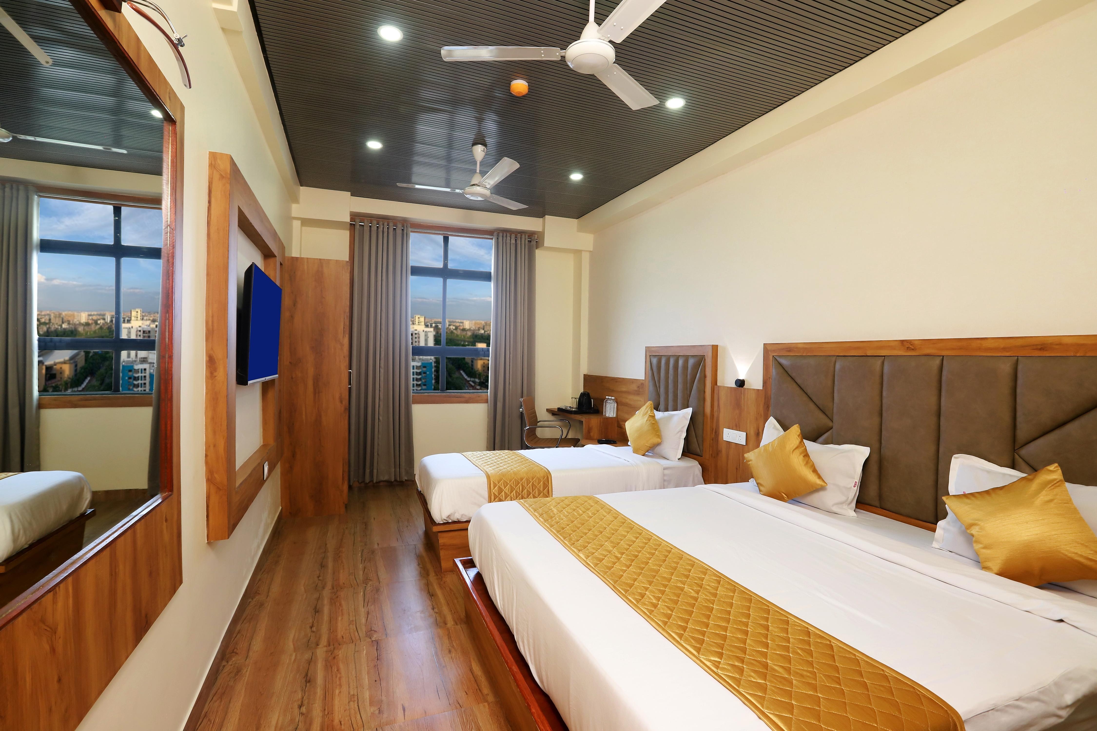 Family Room 1
