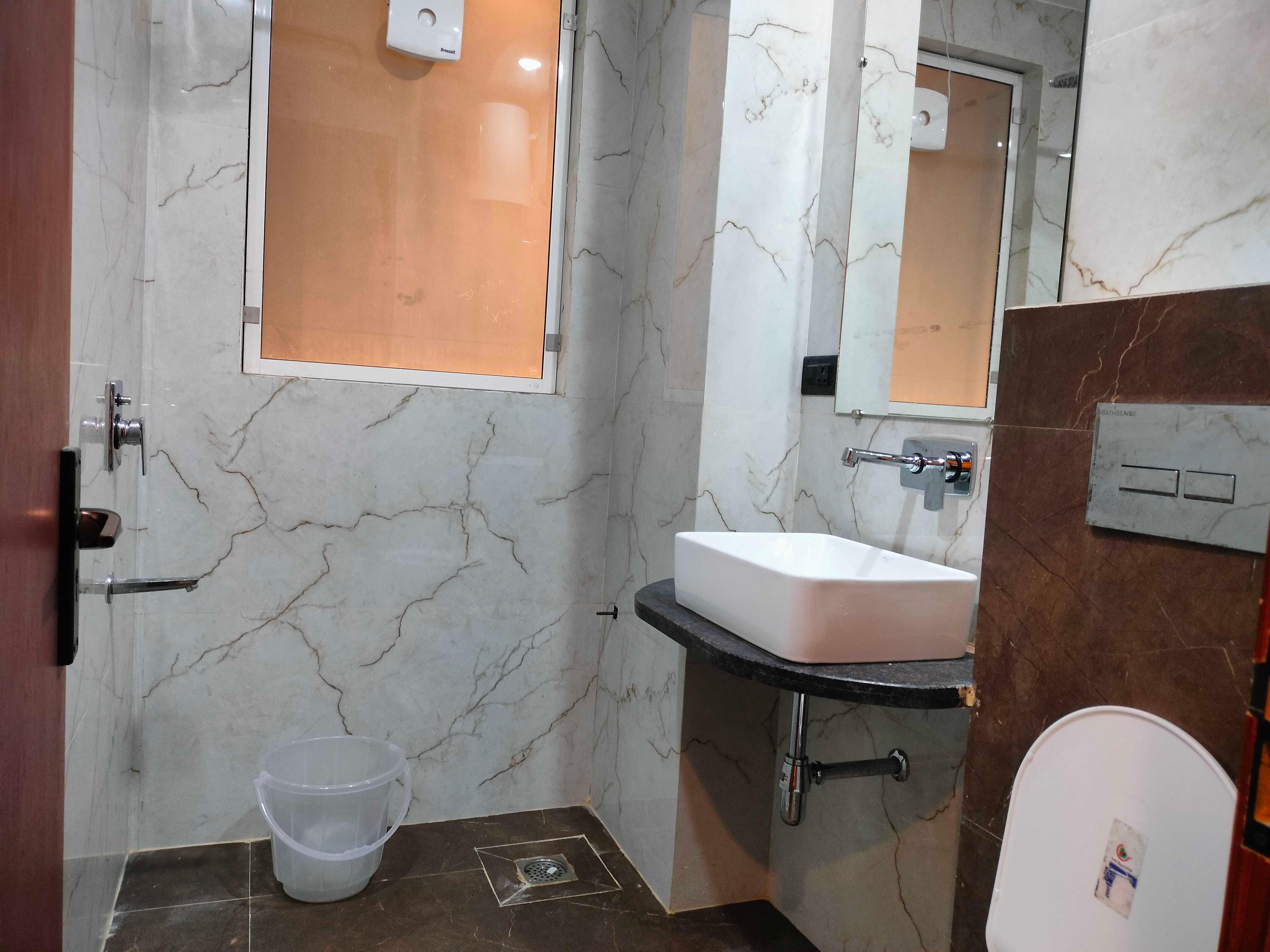 Flagship Greater Noida - Tap to explore photos