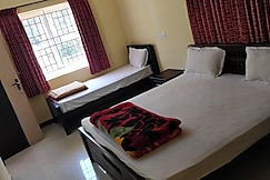 The Wild Wanderer Forest Cottage Stay, Coonoor