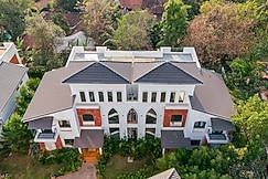 ELIVAAS Laguna Aurelia Luxe 4 BHK Villa Near Popular Beaches With Pool & Garden, Goa