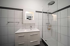 Bright beautiful apartment - city center Cannes, Cannes