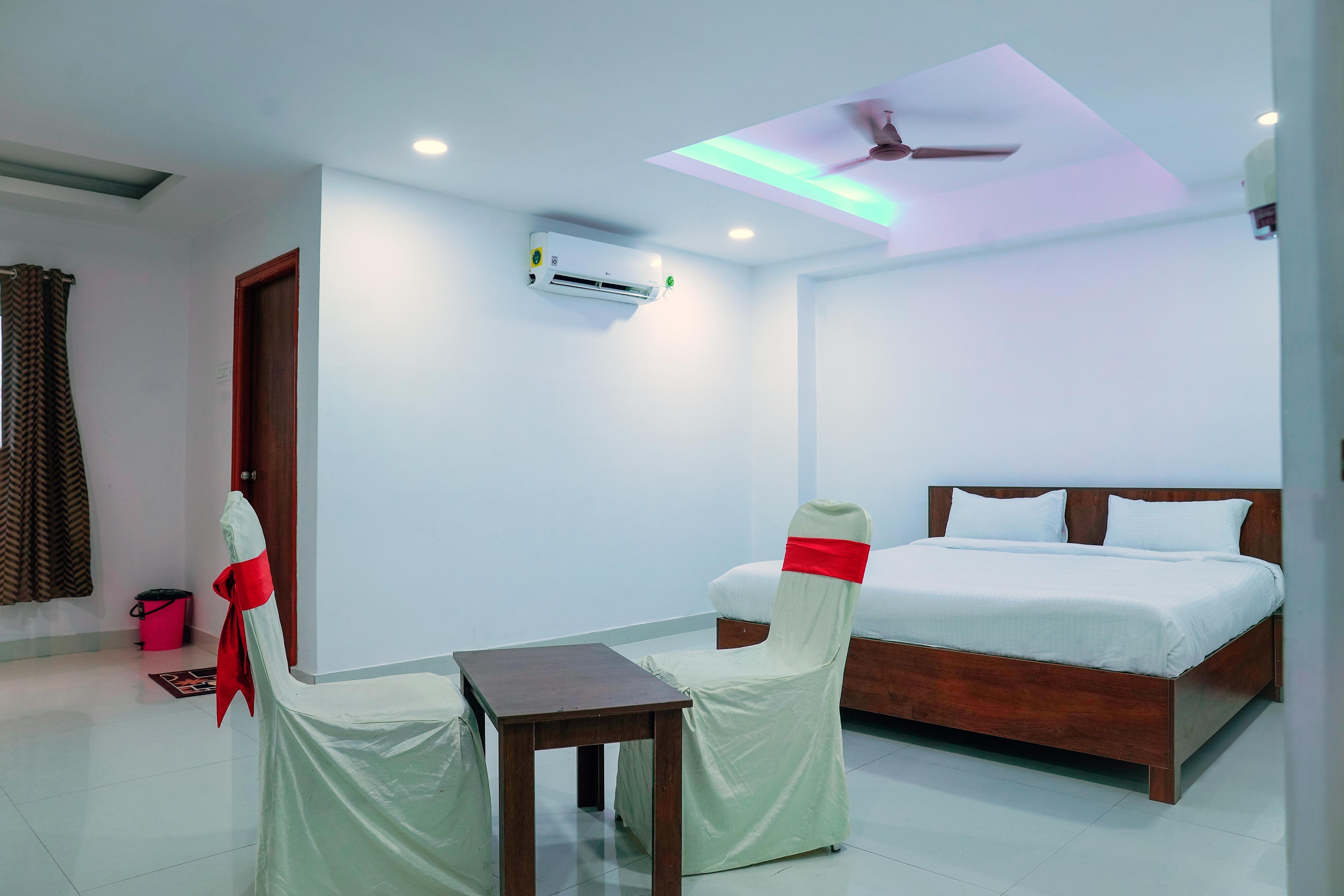 V Grand Luxurious Rooms and Banquets - Tap to explore photos