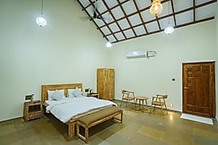 Impiana Bathtub Suite, Karjat