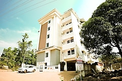 Shri Devi Mookambika Apart-Hotel, Kollur