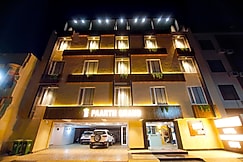 Levelup Boutique Paarth Grand, Haridwar