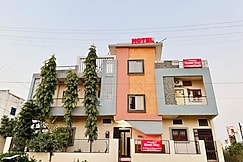 Vrinda's Home Stay, Khargone