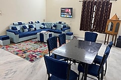 Rajkamal Villa, Ujjain