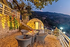 SaffronStays Interstellar, Manali
