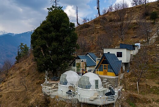 SaffronStays Interstellar