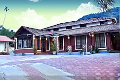The River Valley Retreat, Sulya