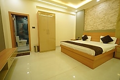 HOTEL VATIKA ROYAL, Mathura