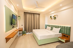 Celestial Suites, Lucknow