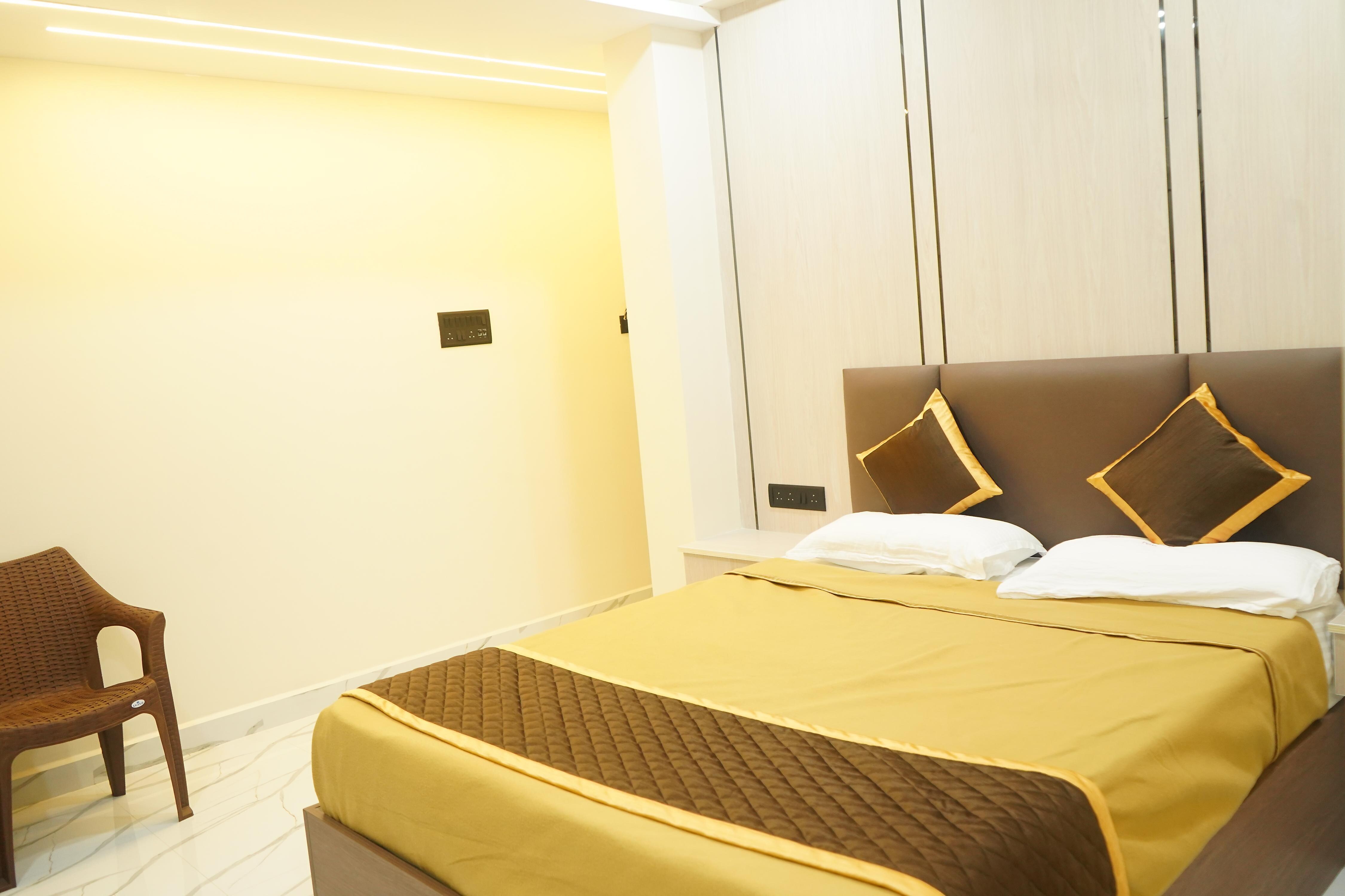 Sri Anand Residency - Tap to explore photos