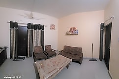 Vardaan Paying Guest House, Ayodhya