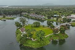 Praveg Lake Resort Daman