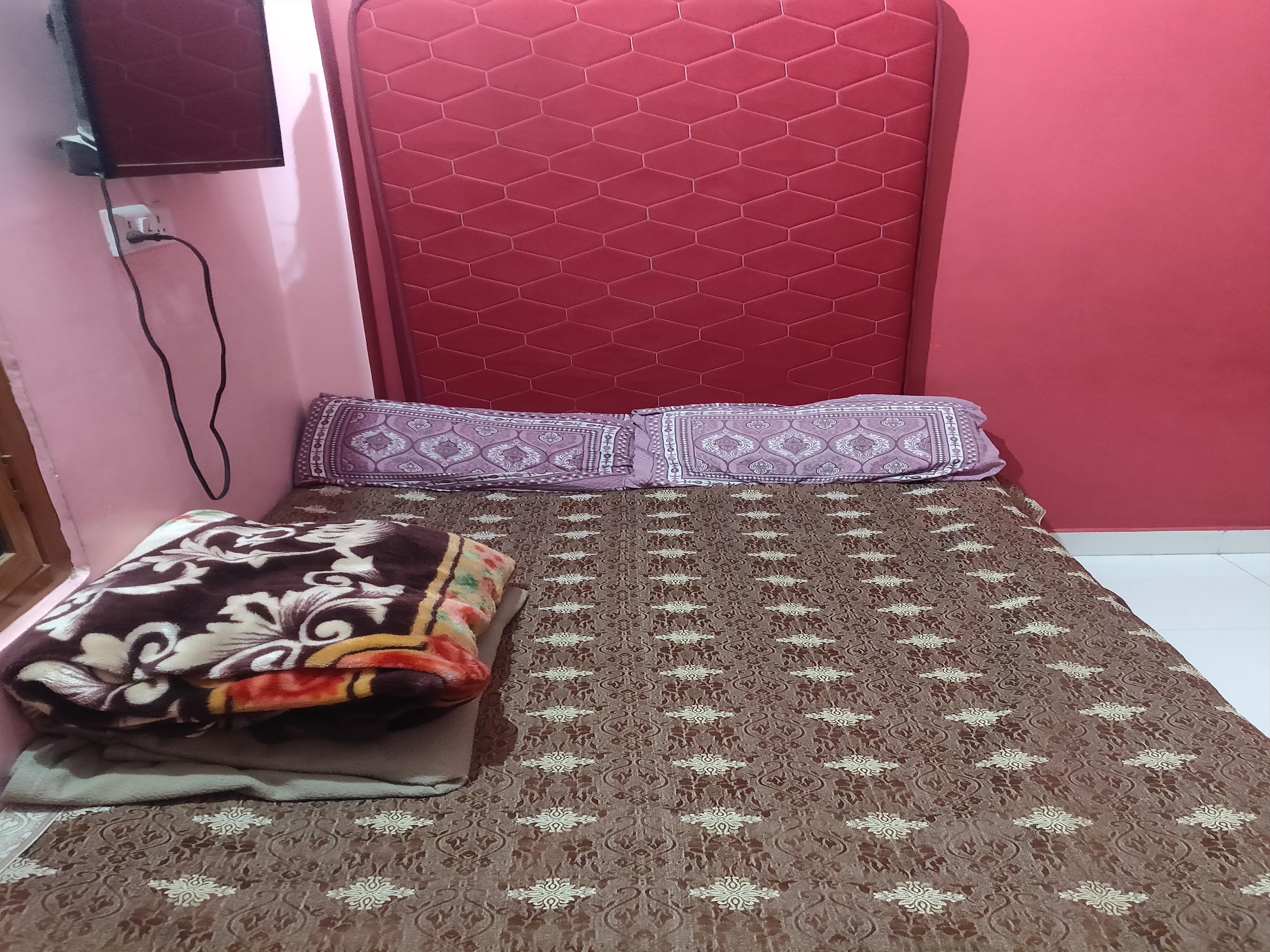 Mishra Niketan - Tap to explore photos