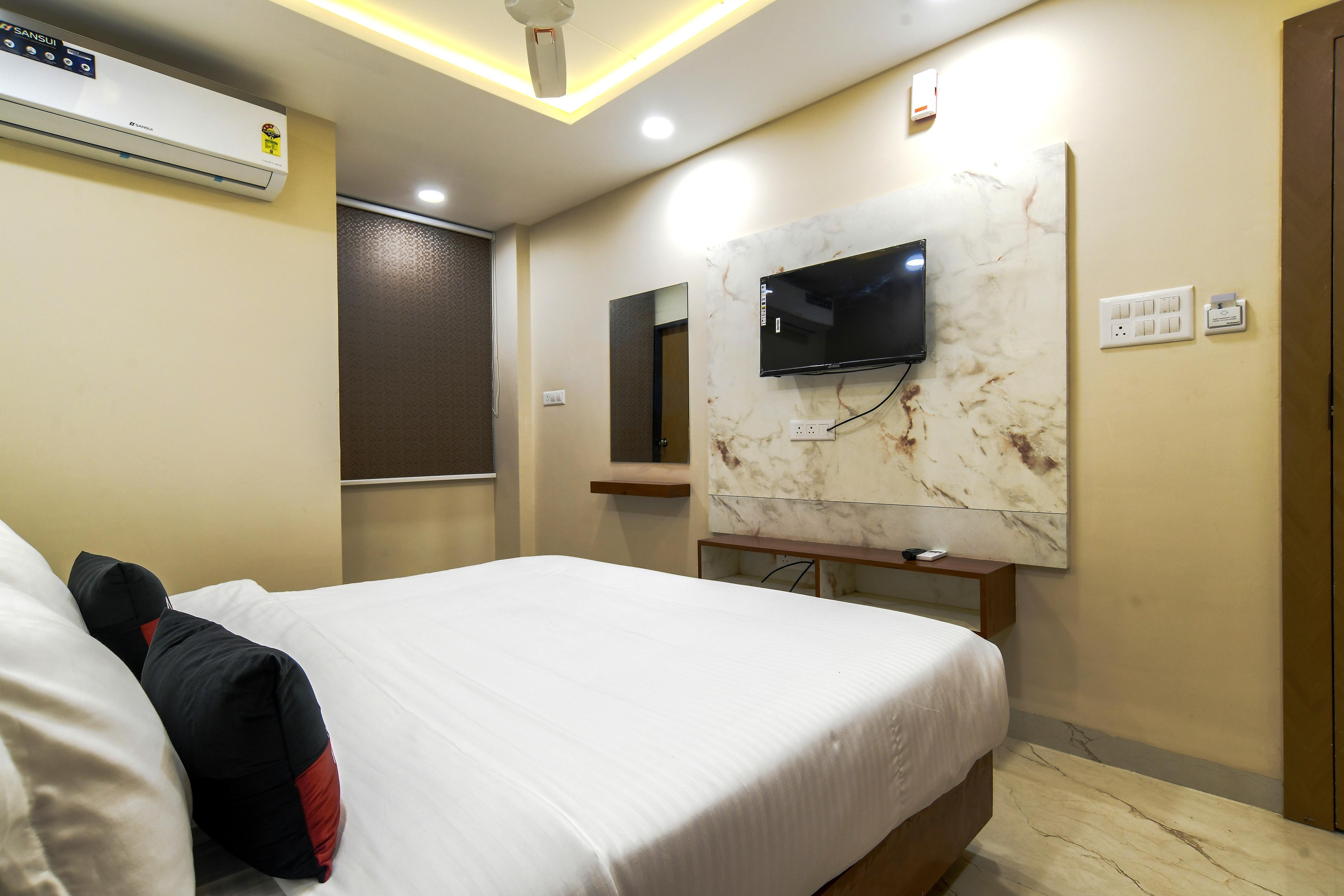 Acestay Hotel Grand Vijay Nagar (Near Skye Corporate Park) - Tap to explore photos