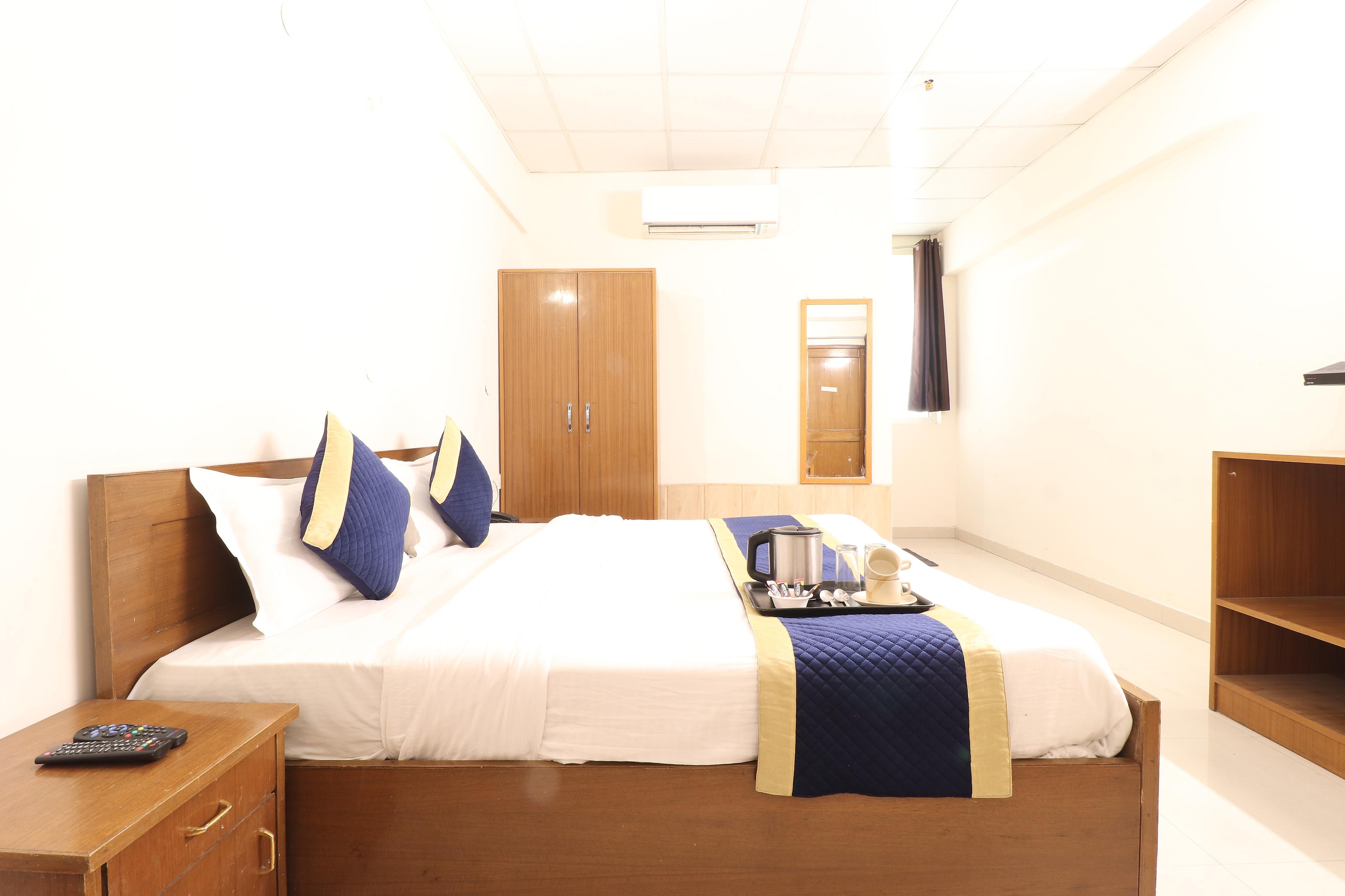 Hotel KRB Paradise @ ISBT - Tap to explore photos