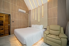 High Tree Resort, Krabi, Phi Phi