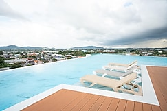 The Blue Mavi Hotel, Phuket