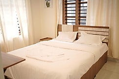 Middle Wayanad Holiday Inn | Apartments with Common Pool, Wayanad