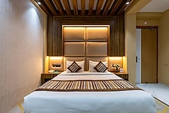 The SM Hotel @ Delhi IGI Airport By RMR Hotels (4 star), Delhi