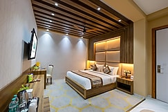 SM The Boutique Hotel @ Delhi Airport, Delhi