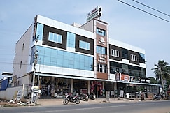 Hotel S.M.R, Tiruchirappalli