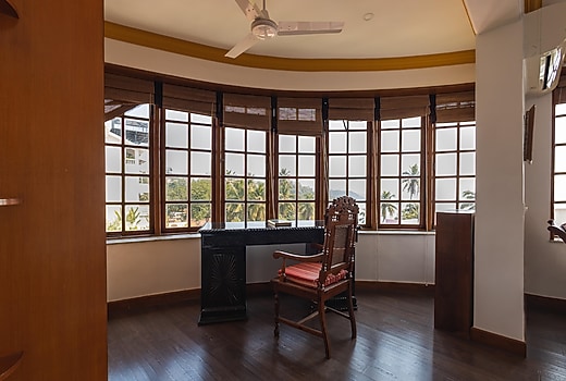 Sea View 5 Bedroom Luxe