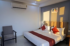 Hotel Mavens House - Near Artemis Hospital, Gurgaon