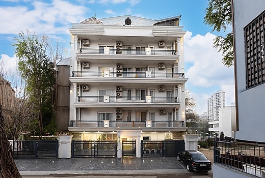 Alaya Stays | Golf Course Rd | Miyabi Suites