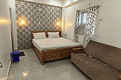Hotel Ishan Residency, Nawada