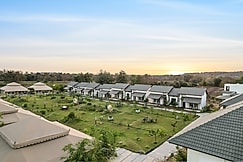 Sterling Tipeshwar, Wardha