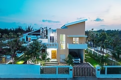 ECR INN - Premium 3BHK Beach Villa, Cheyyur
