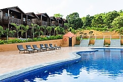 Axiom Resort Luxury Cottages, Arambol, Goa