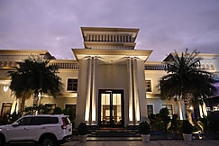 The Eden Hotels and Resorts, Karnal