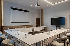 Radisson Hotel Madinah, Ha'il