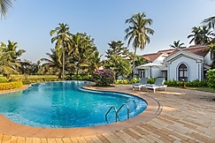 Beautiful duplex 3bhk pool facing villa in Siolim - C18, Goa